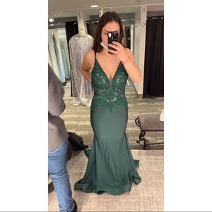 Elliewilde prom dress